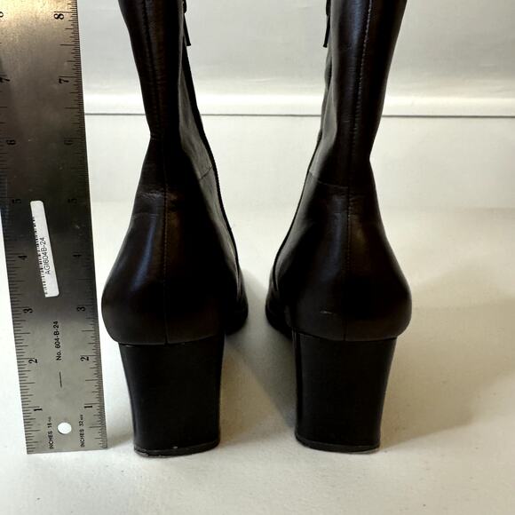 VTG EUC Women's Chocolate Brown Leather Square Toe Boots Size 8.5200 - Picture 6 of 6